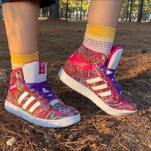 LISA FRANK STYLE ADIDAS PSYCHEDELIC ANIMAL PRINT SNEAKERS
